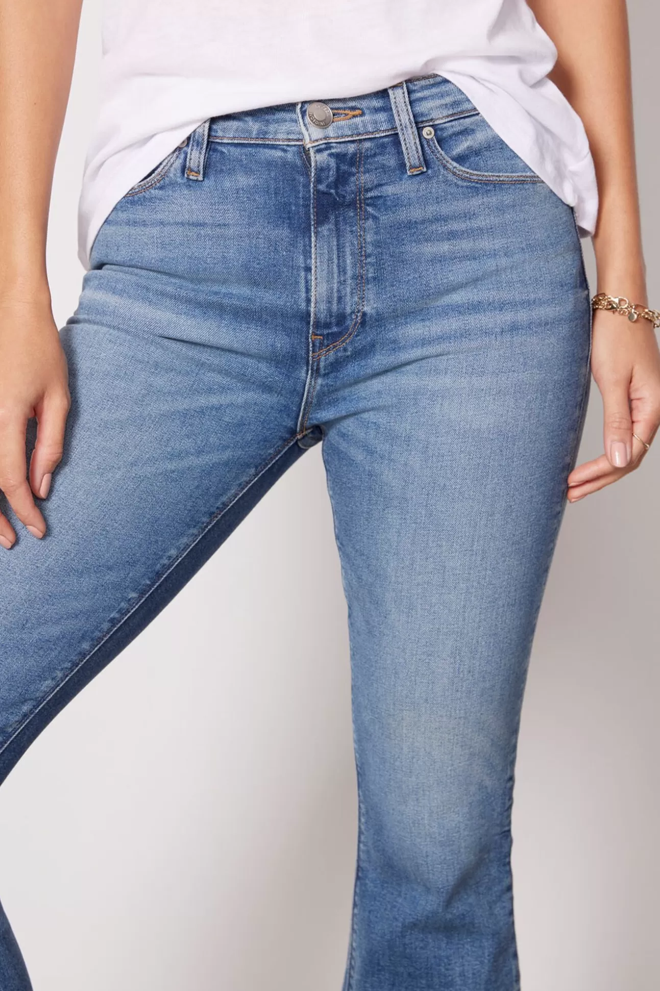 Barbara High-Rise Bootcut Crop Jean^HUDSON Fashion