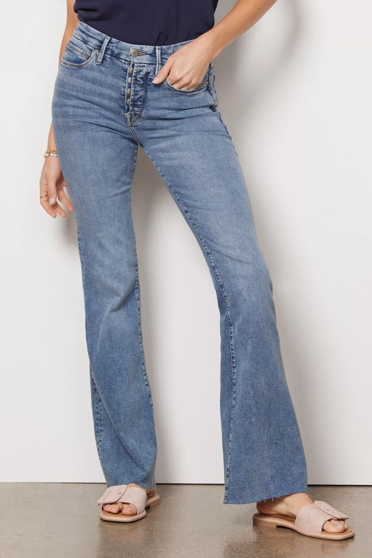 Good Legs Flare Jean^GOOD AMERICAN Store