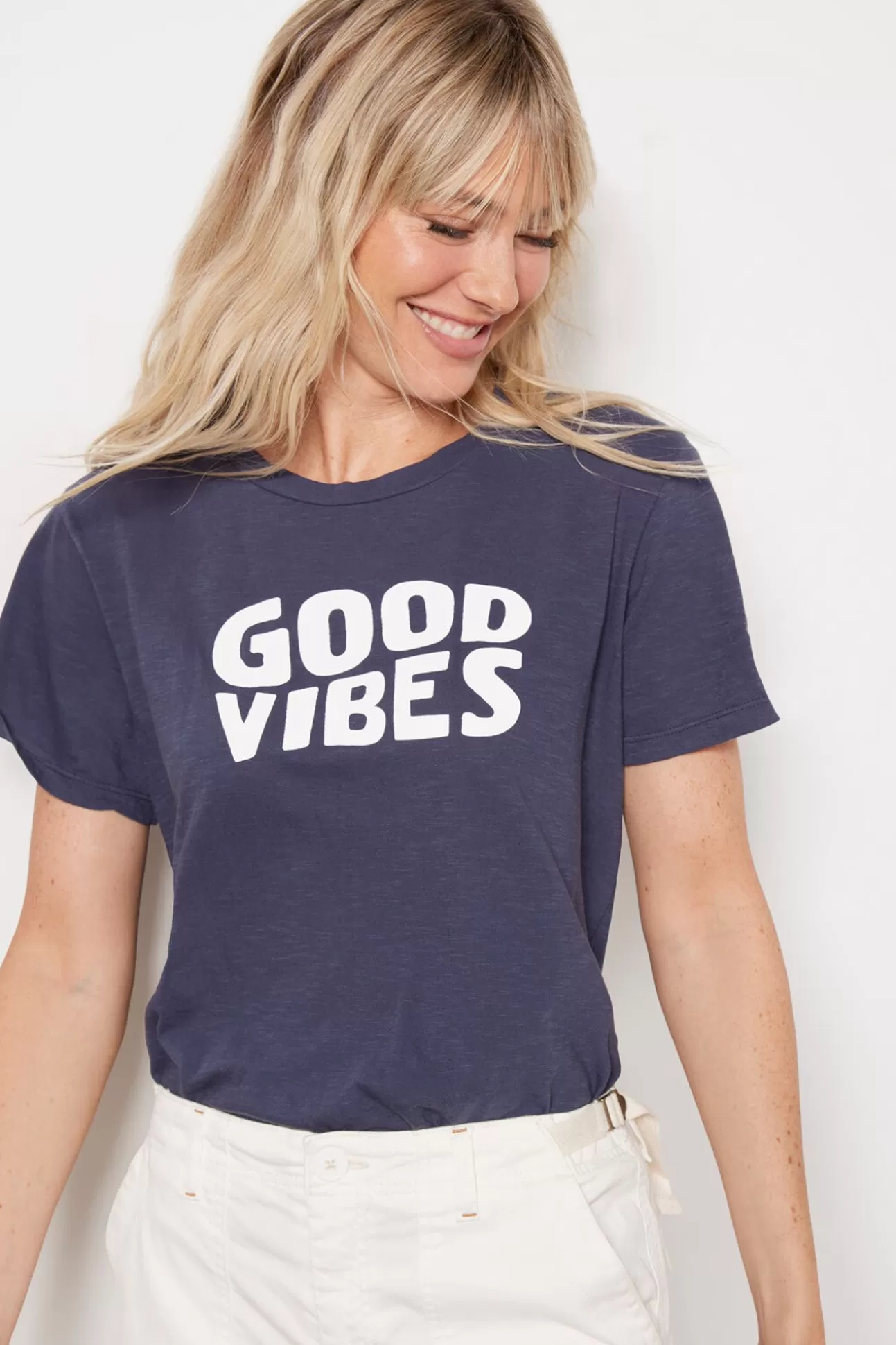 Good Vibes Tee^SUNDRY Best Sale