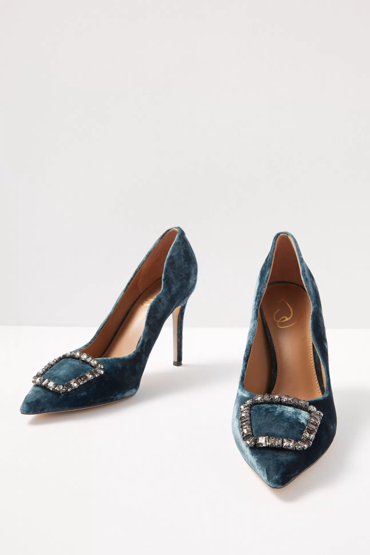 Harriett Velvet Pump^SAM EDELMAN Flash Sale