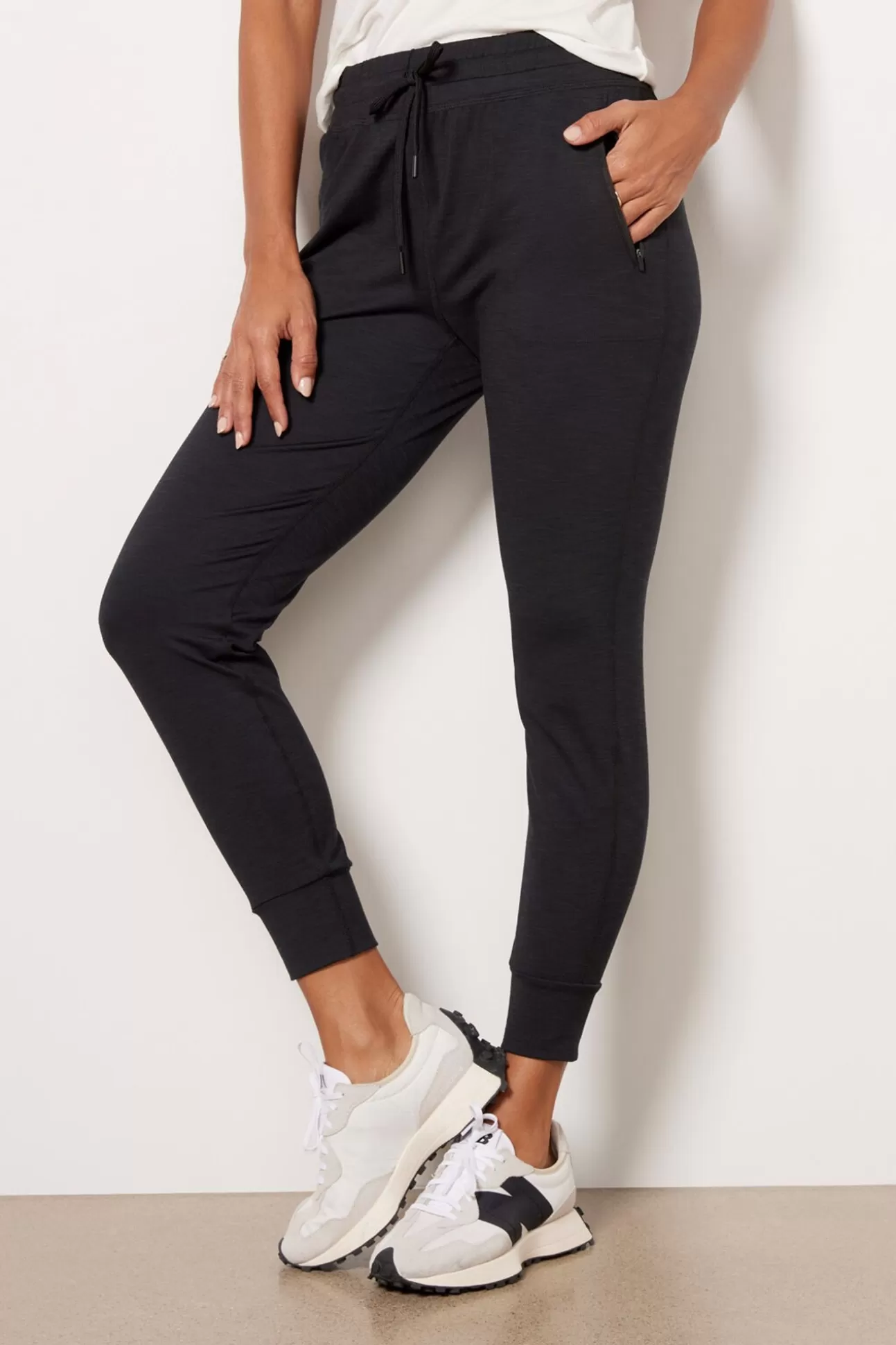 Heather Rib Street Jogger^BEYOND YOGA Shop