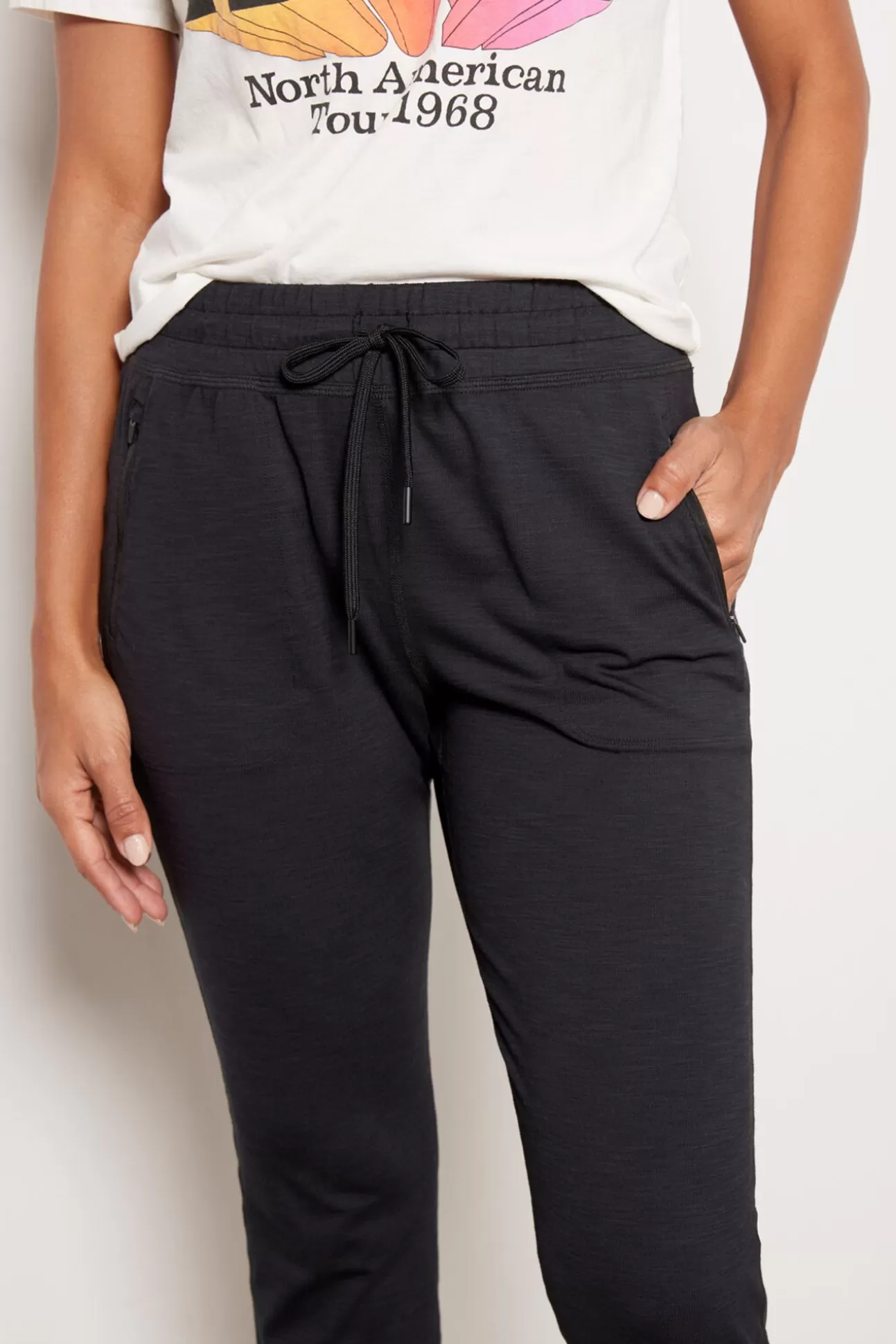 Heather Rib Street Jogger^BEYOND YOGA Shop