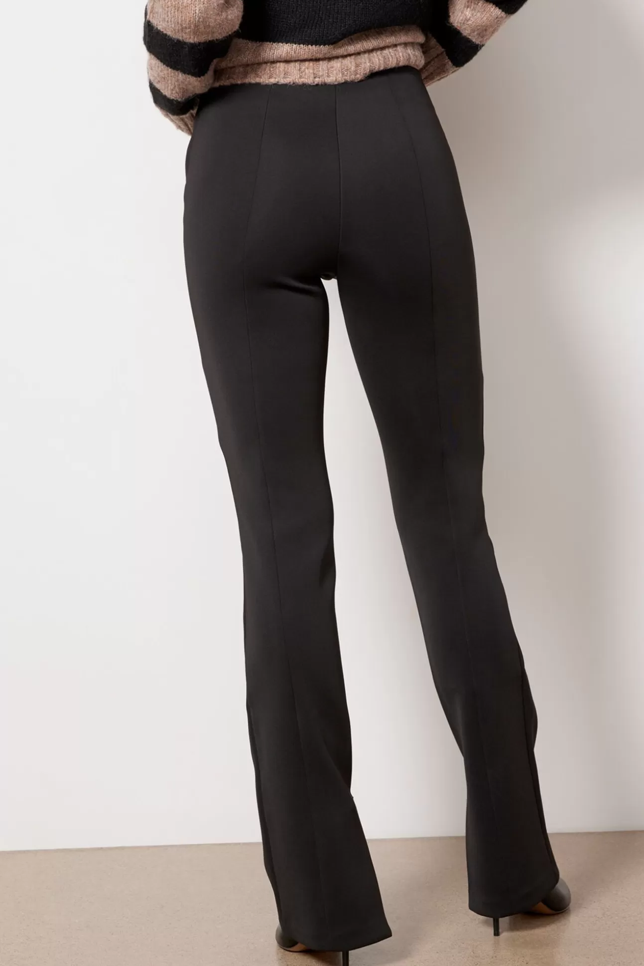 Scuba Slim Flare Pant^GOOD AMERICAN Cheap