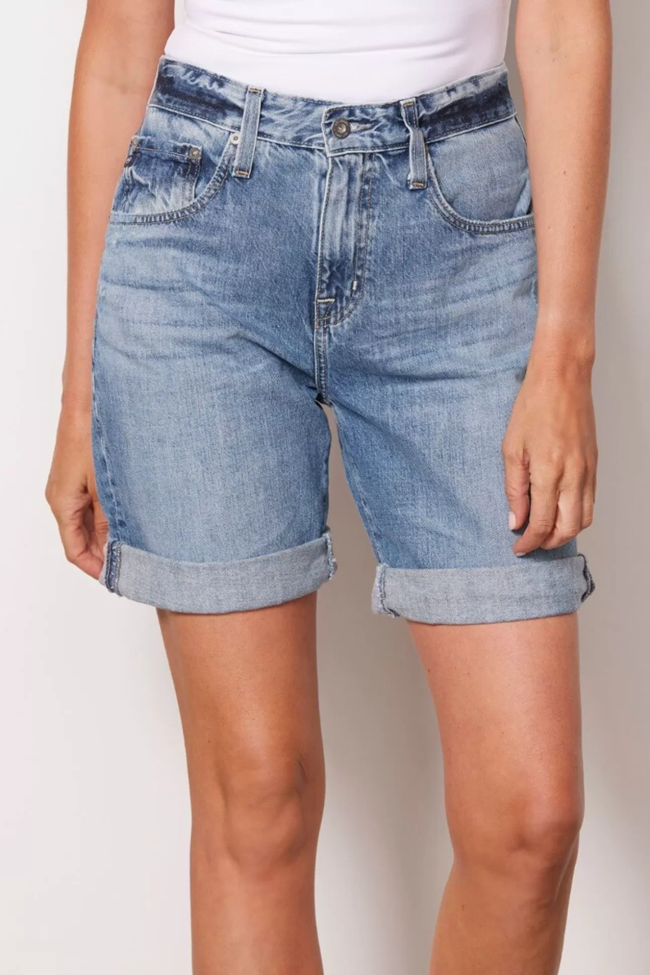 Sloane Boyfriend Short^AG Outlet