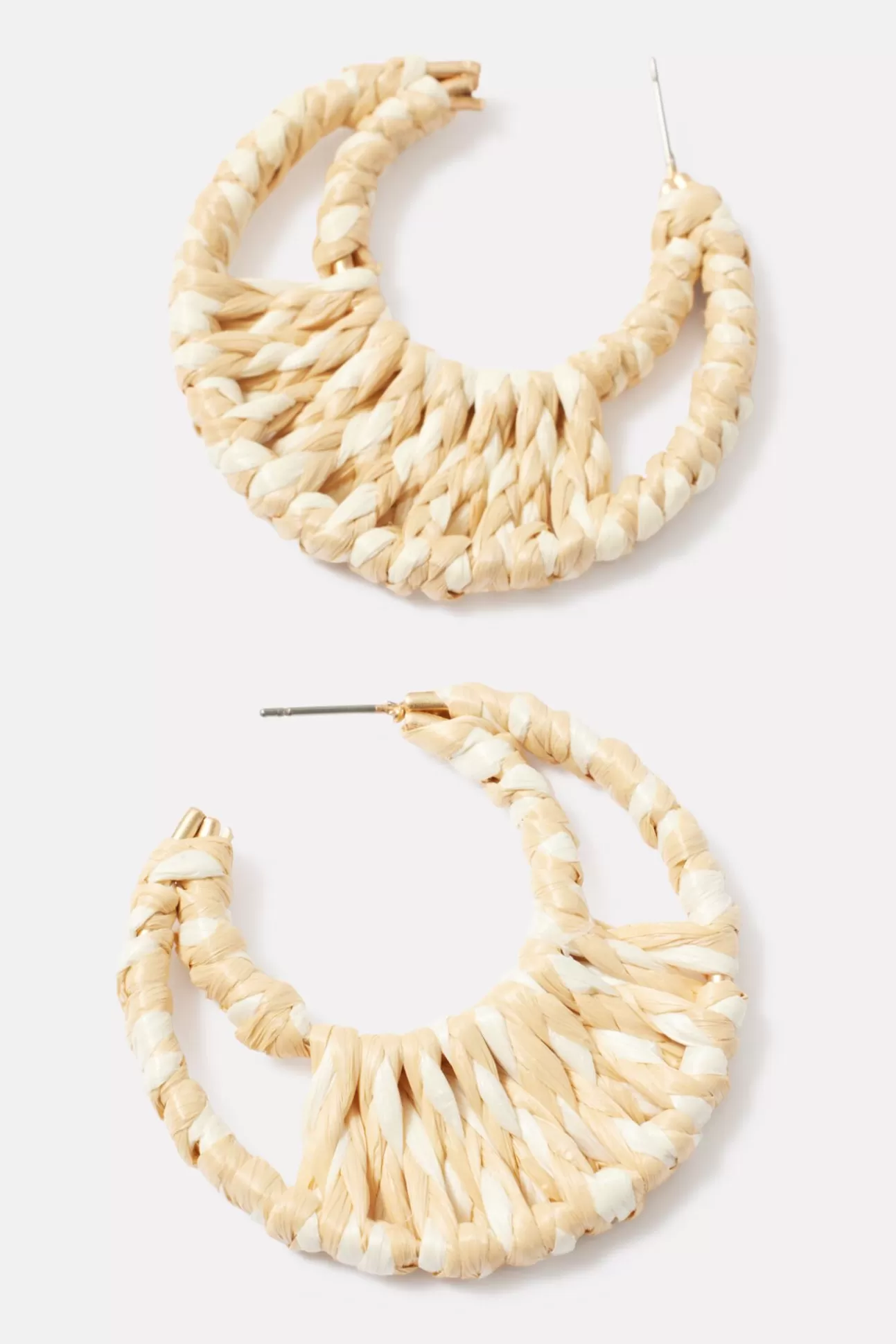 Wrapped Statement Hoop Earring^EVEREVE Store