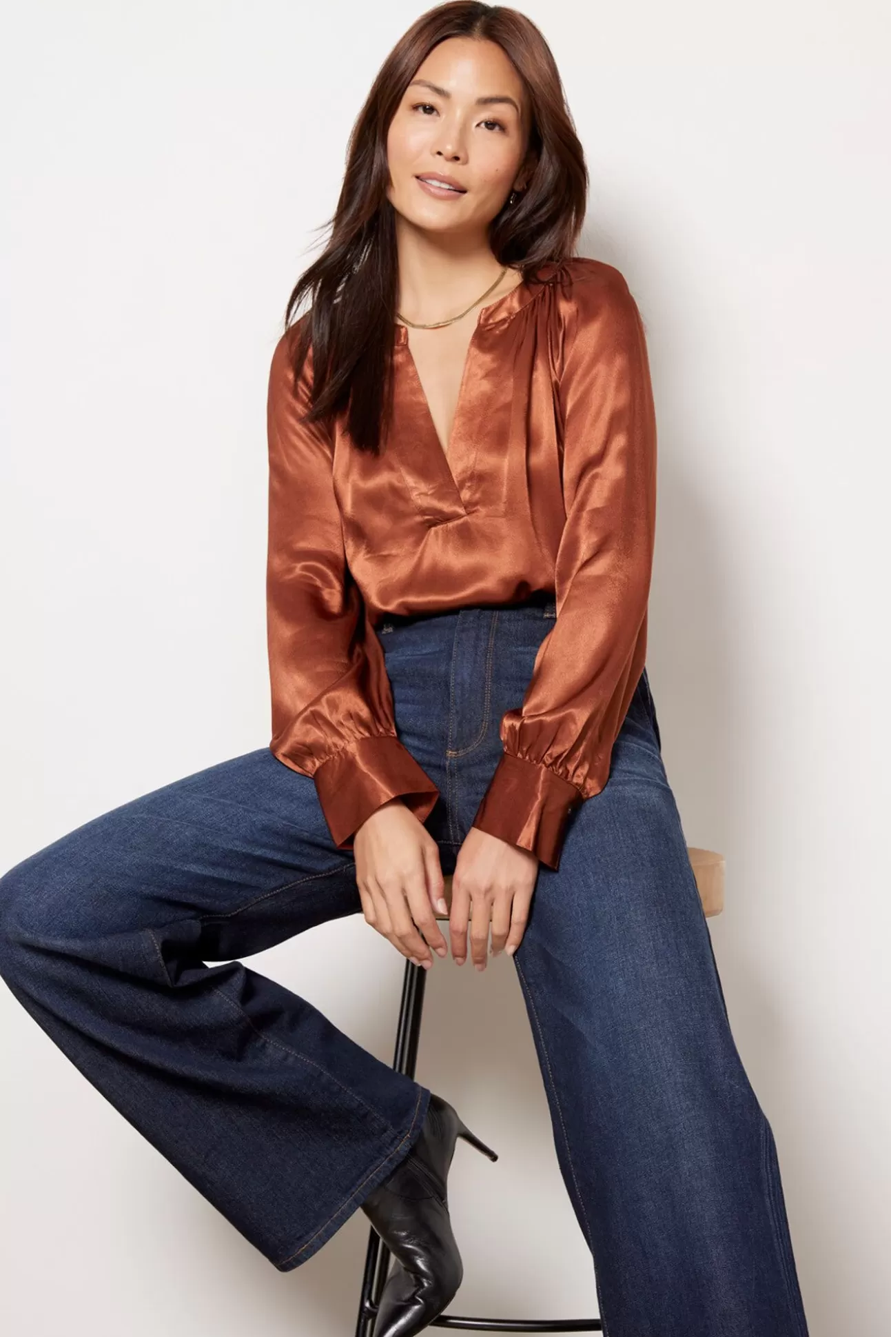 Wynna Satin Blouse^RAILS Fashion